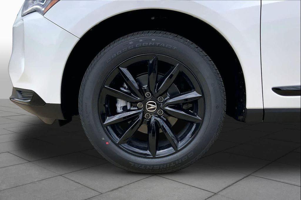 new 2026 Acura RDX car, priced at $47,375