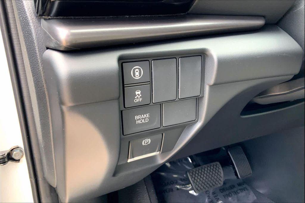 new 2026 Acura RDX car, priced at $47,375