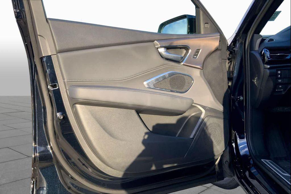 new 2026 Acura RDX car, priced at $47,375