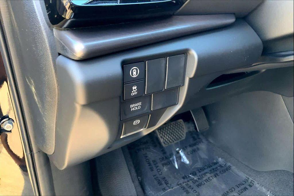 new 2026 Acura RDX car, priced at $47,375
