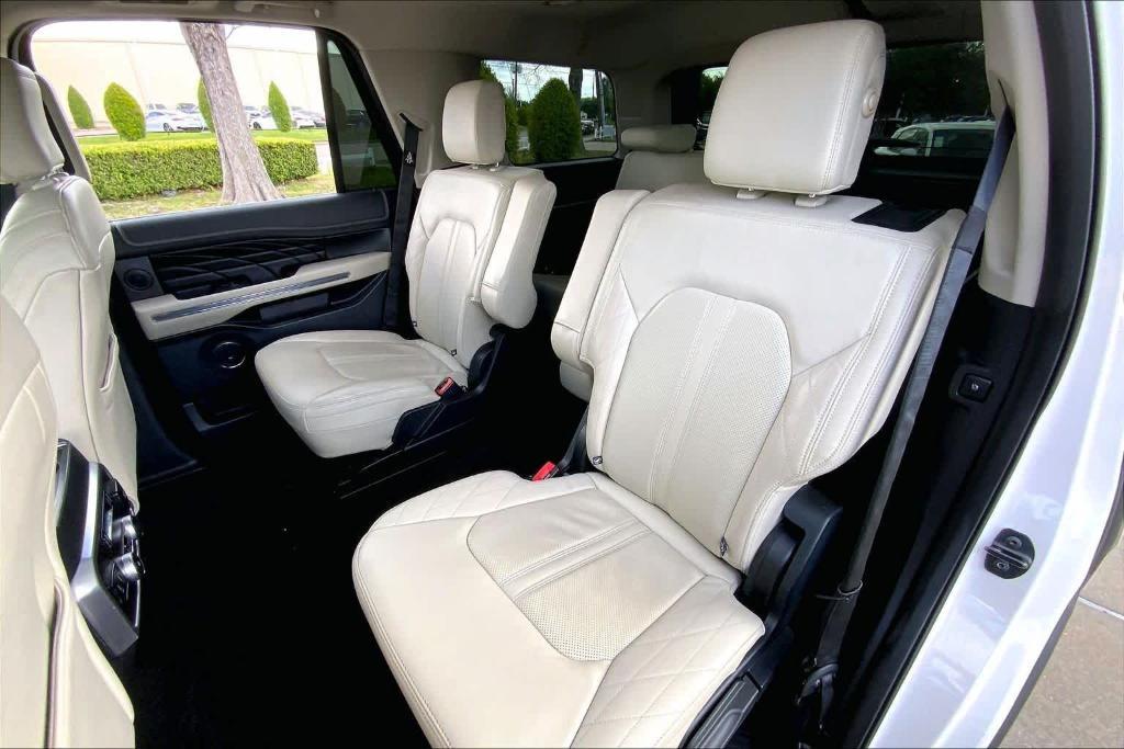 used 2018 Ford Expedition car, priced at $21,795