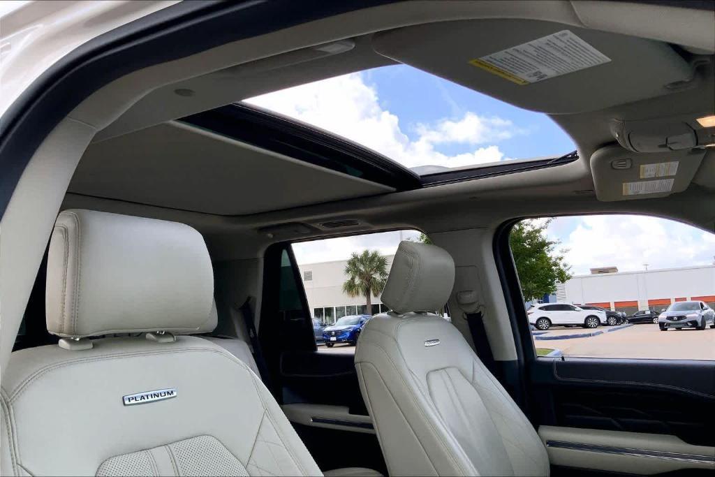 used 2018 Ford Expedition car, priced at $21,795