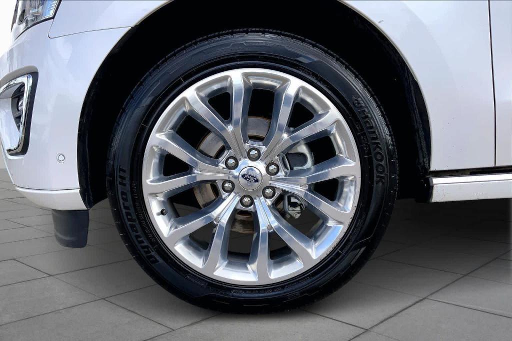 used 2018 Ford Expedition car, priced at $21,795