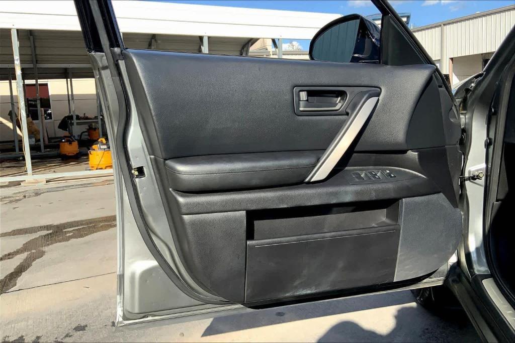 used 2005 INFINITI FX35 car, priced at $6,995