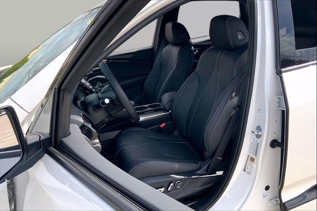 new 2026 Acura RDX car, priced at $47,275