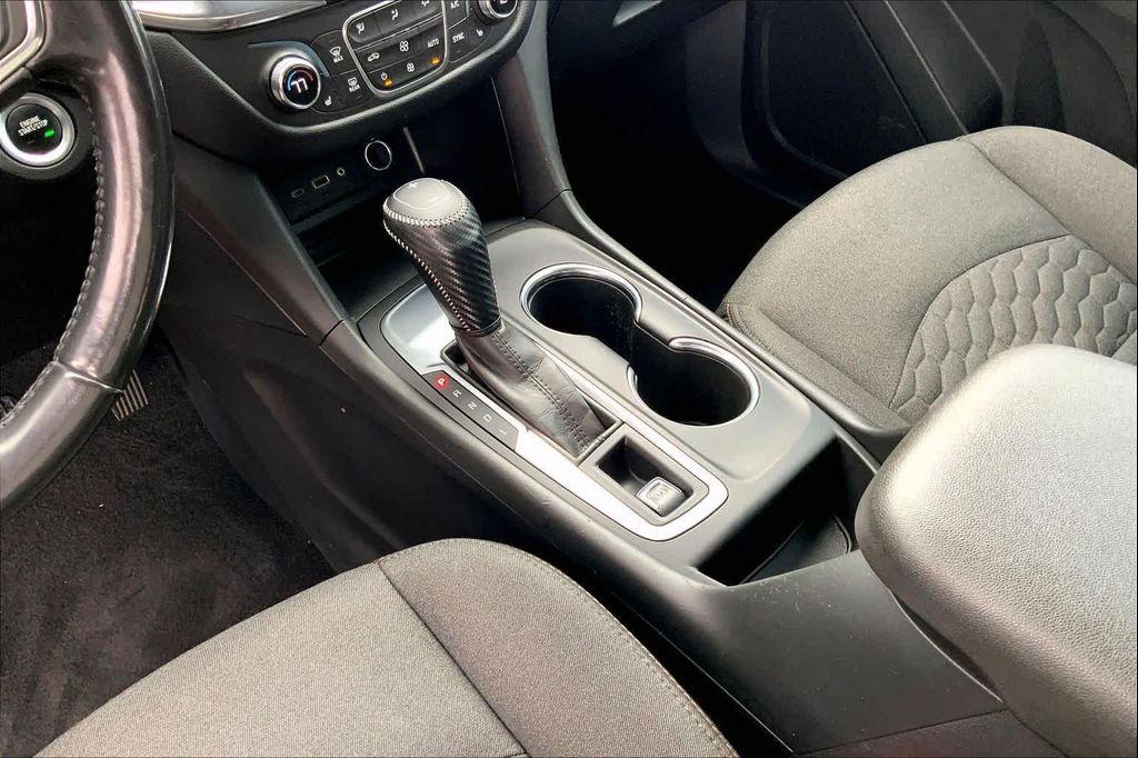 used 2020 Chevrolet Equinox car, priced at $15,295