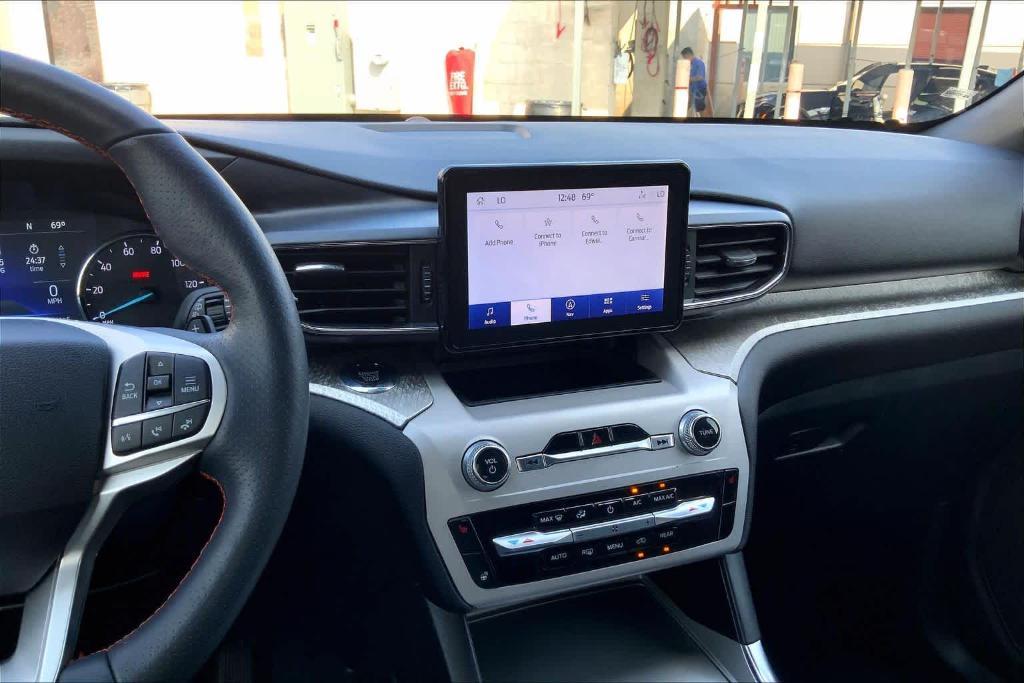 used 2024 Ford Explorer car, priced at $36,495