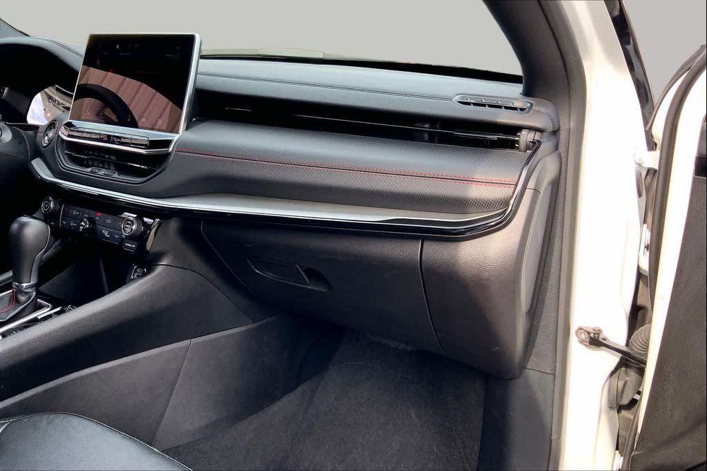 used 2025 Jeep Compass car, priced at $24,205
