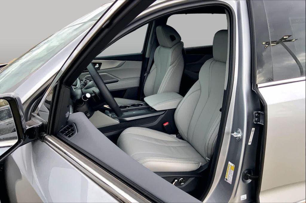 new 2026 Acura MDX car, priced at $58,775