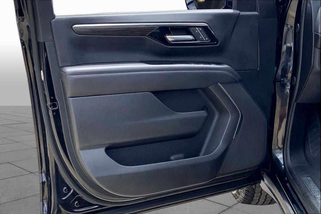 used 2025 Chevrolet Tahoe car, priced at $64,220