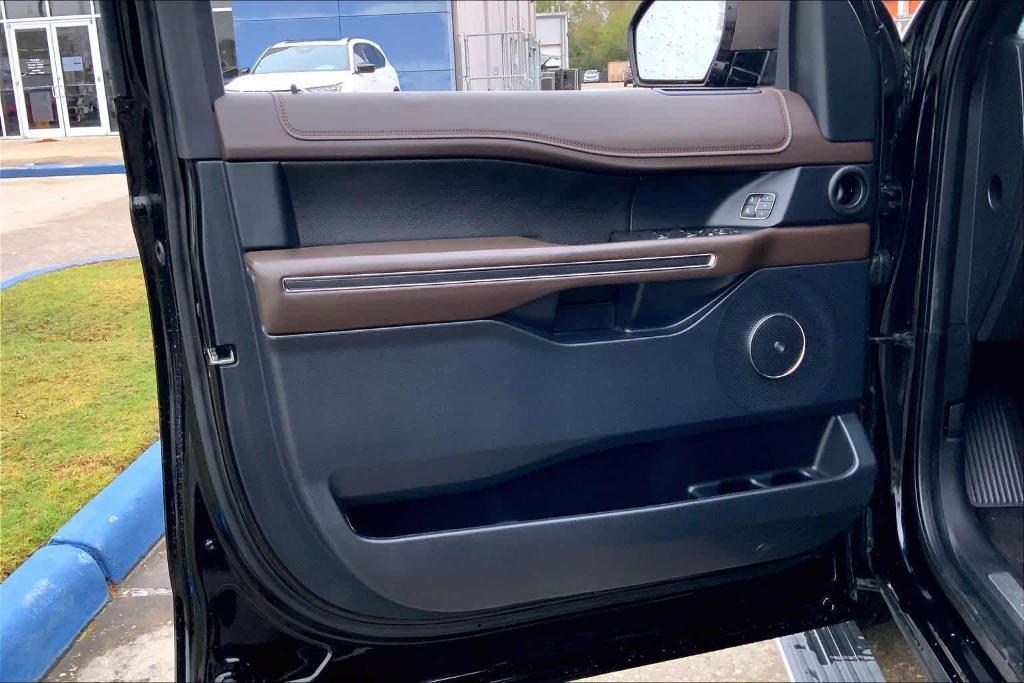 used 2020 Ford Expedition Max car, priced at $27,895