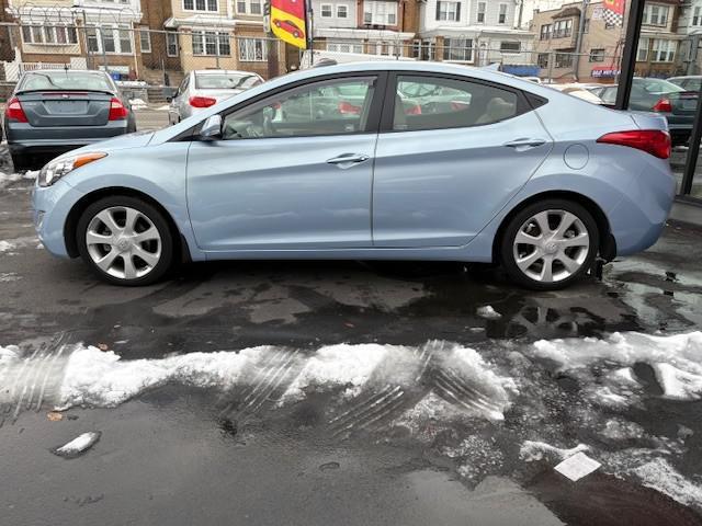 used 2013 Hyundai Elantra car