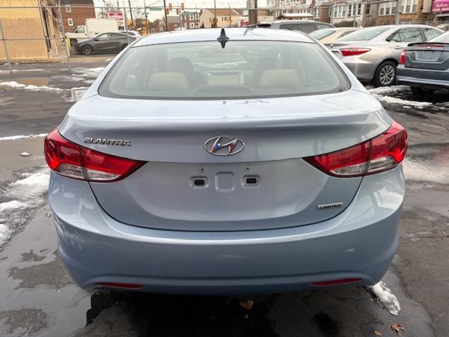 used 2013 Hyundai Elantra car