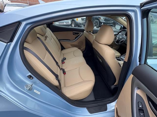 used 2013 Hyundai Elantra car