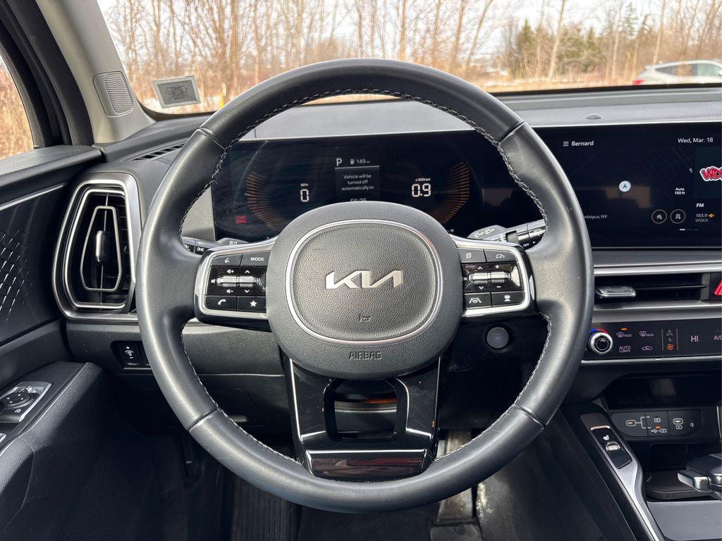 used 2025 Kia Sorento car, priced at $31,473