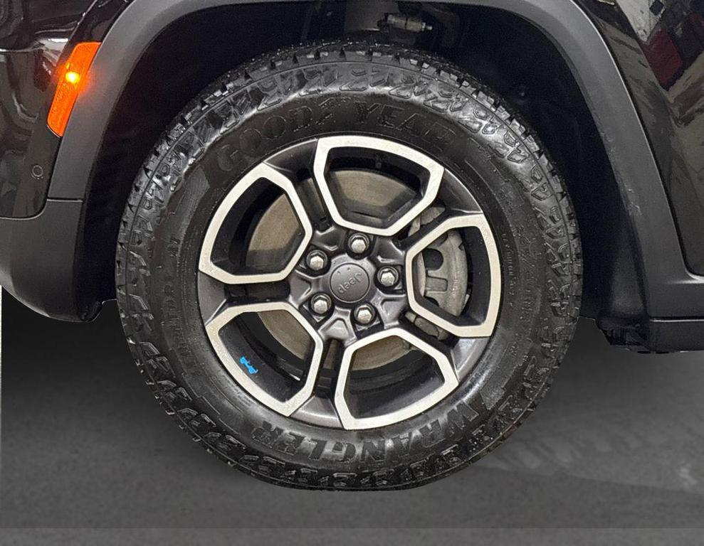 used 2024 Jeep Grand Cherokee 4xe car, priced at $32,987