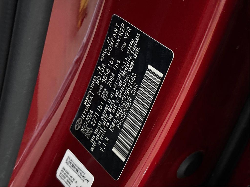 used 2025 Hyundai Elantra car, priced at $19,999