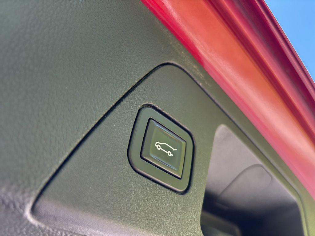 used 2017 Buick Envision car, priced at $16,999