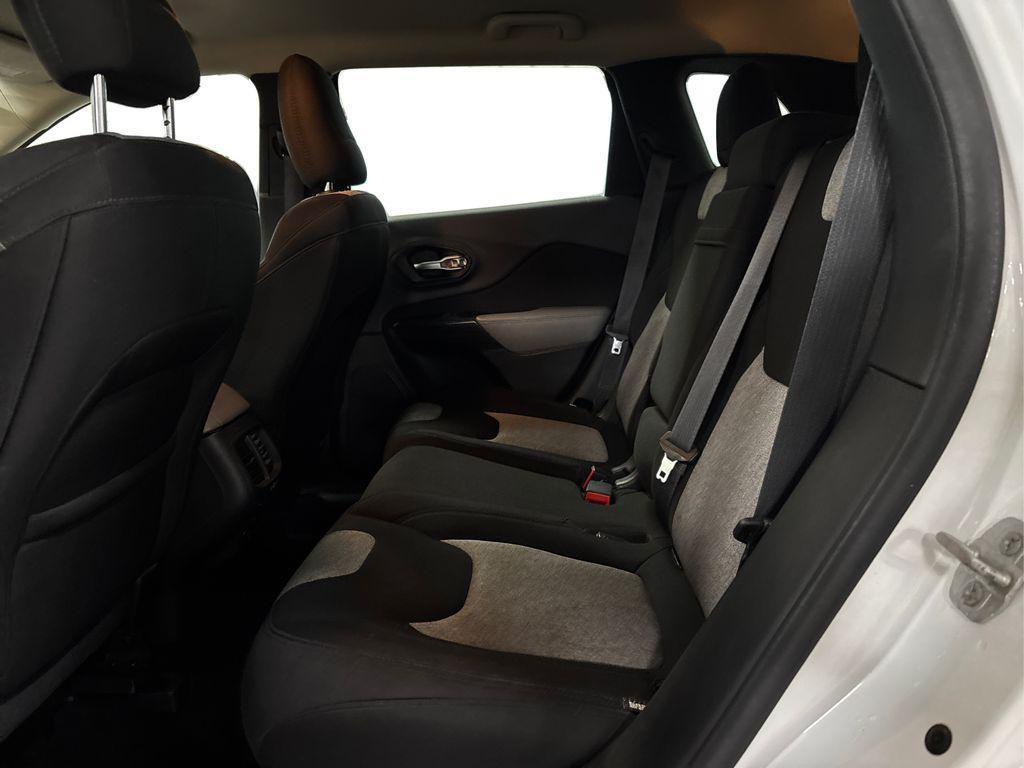 used 2014 Jeep Cherokee car, priced at $8,599