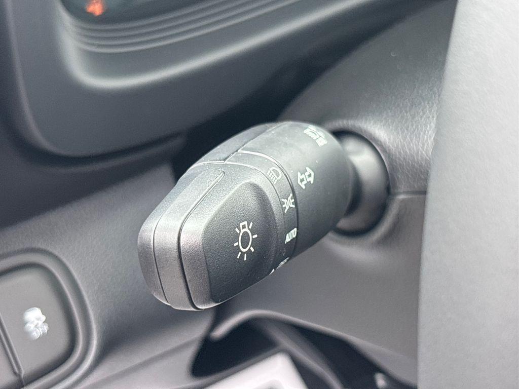 used 2025 Hyundai Venue car, priced at $20,999