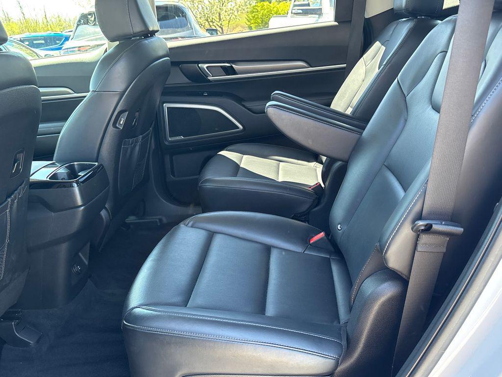used 2022 Kia Telluride car, priced at $27,858