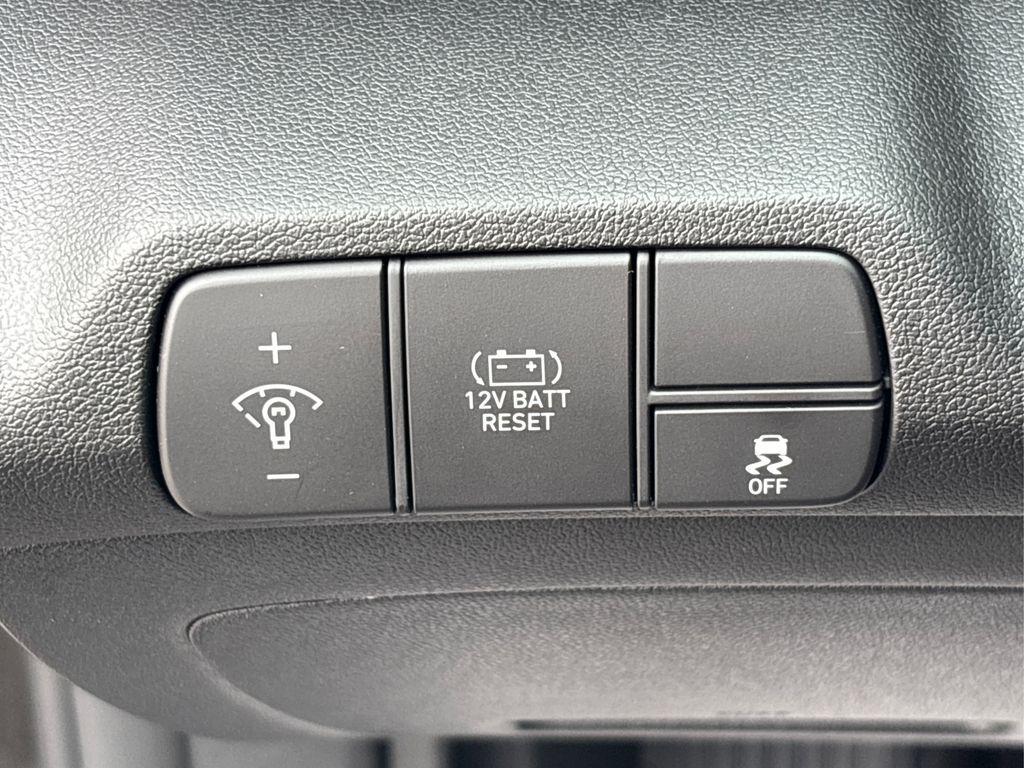 new 2026 Hyundai ELANTRA HEV car, priced at $24,865