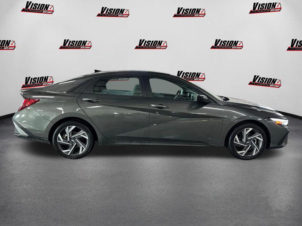 used 2025 Hyundai Elantra car, priced at $20,092