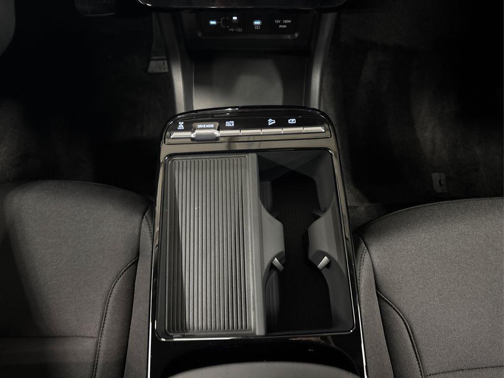 new 2026 Hyundai TUCSON Hybrid car, priced at $31,670