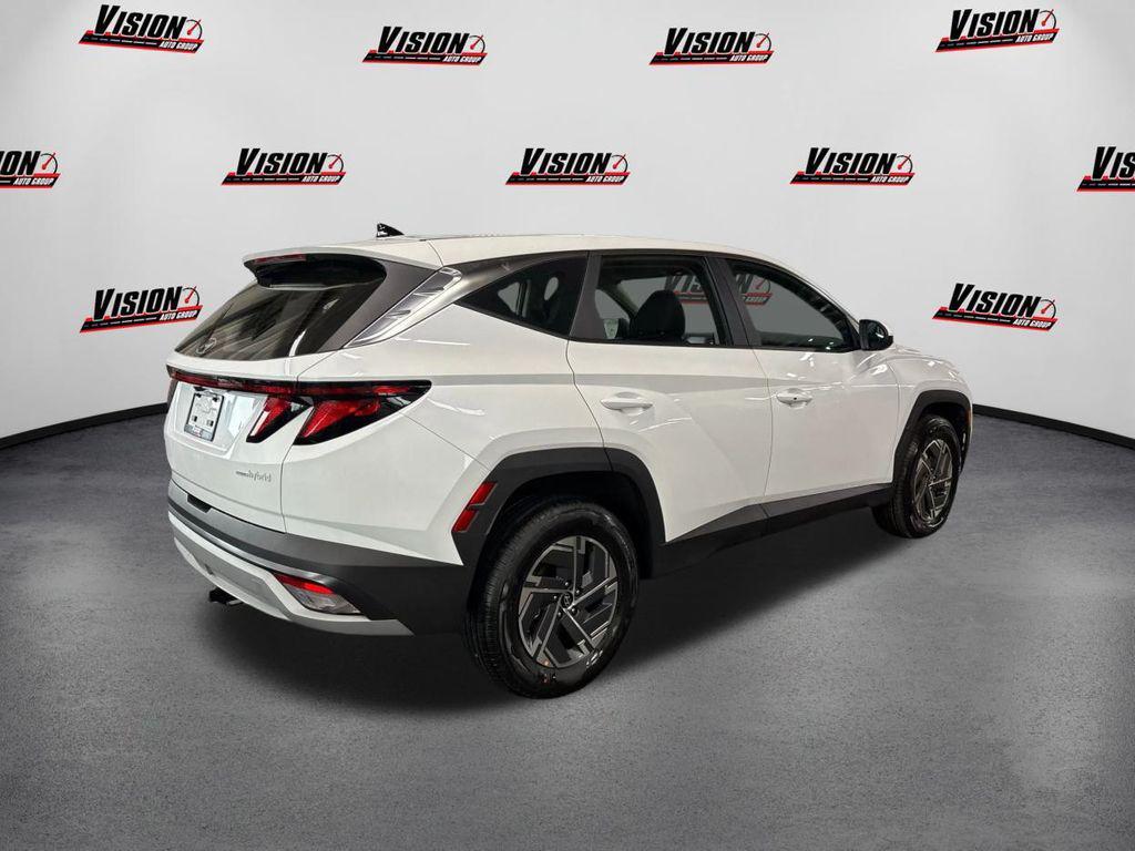 new 2026 Hyundai TUCSON Hybrid car, priced at $31,670