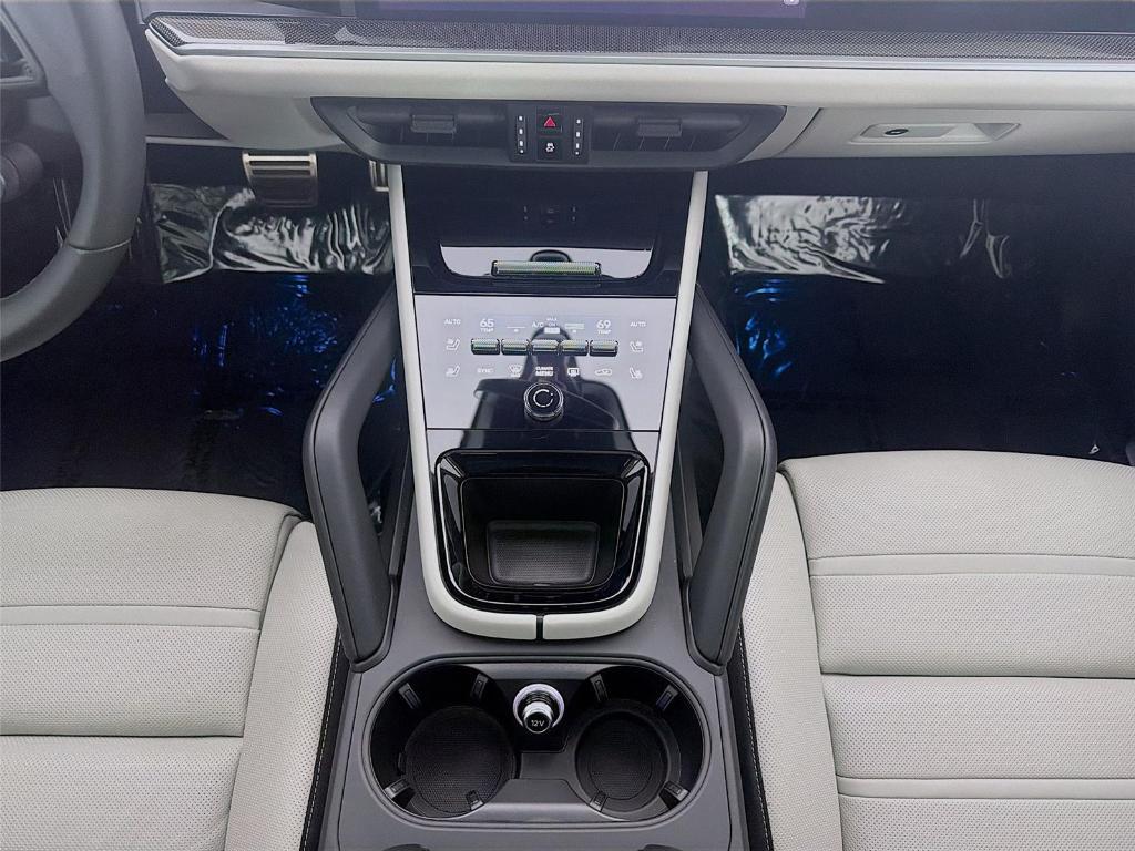 used 2025 Porsche Cayenne car, priced at $125,989
