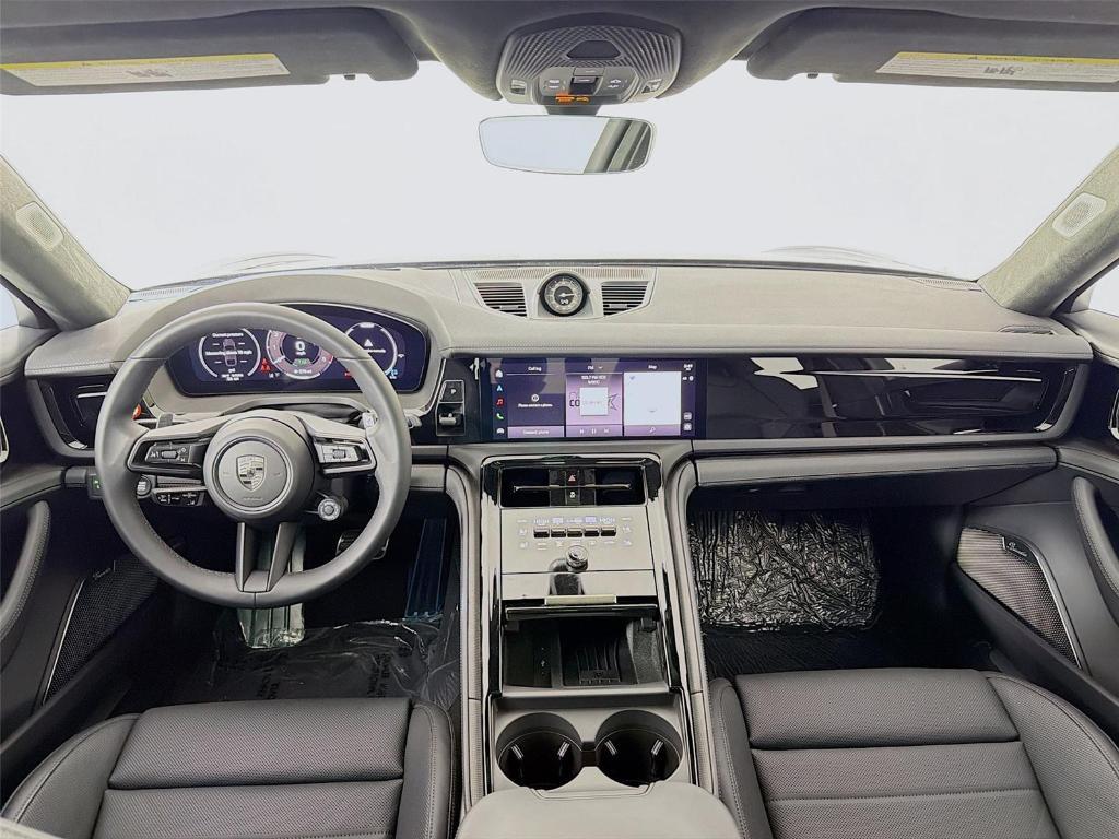 new 2025 Porsche Panamera car