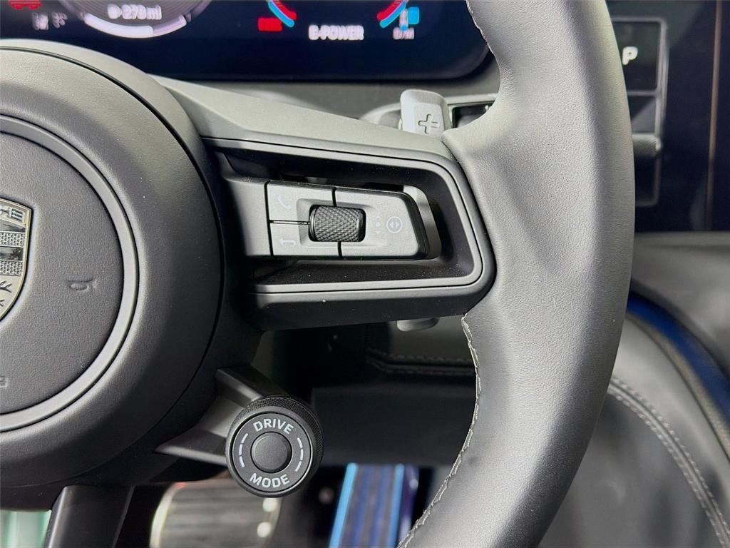 new 2025 Porsche Panamera car