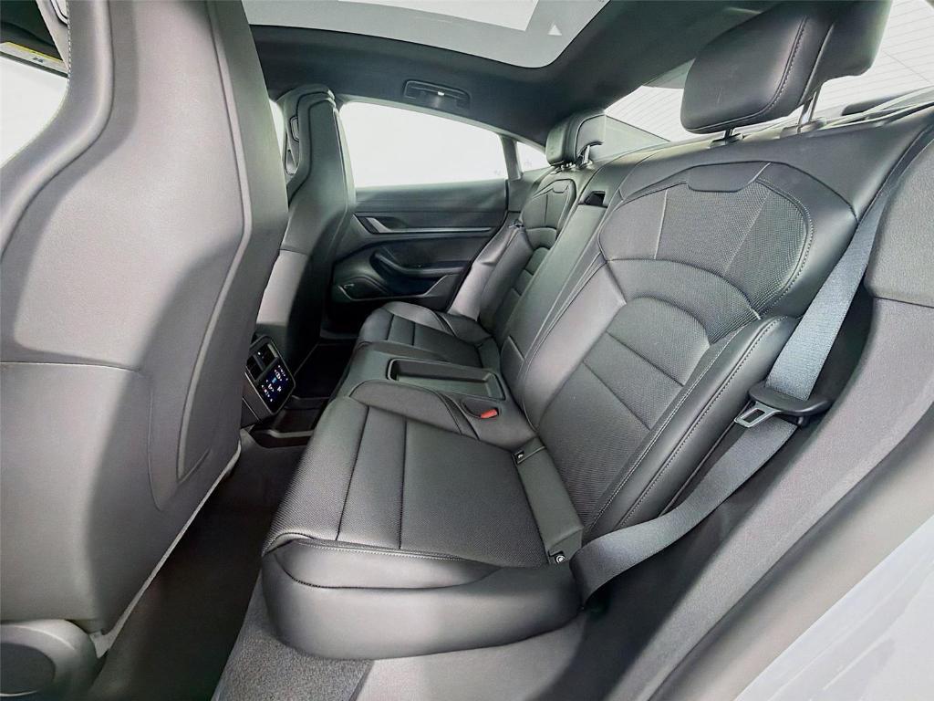 new 2025 Porsche Taycan car