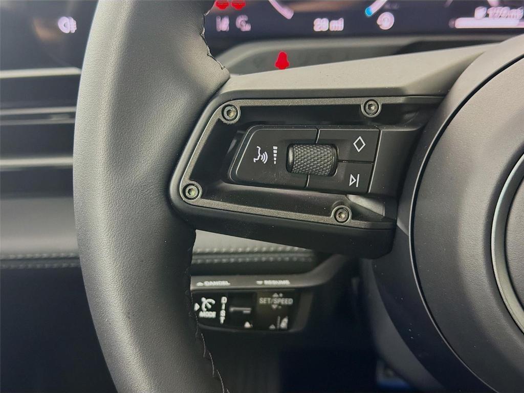 new 2025 Porsche Taycan car