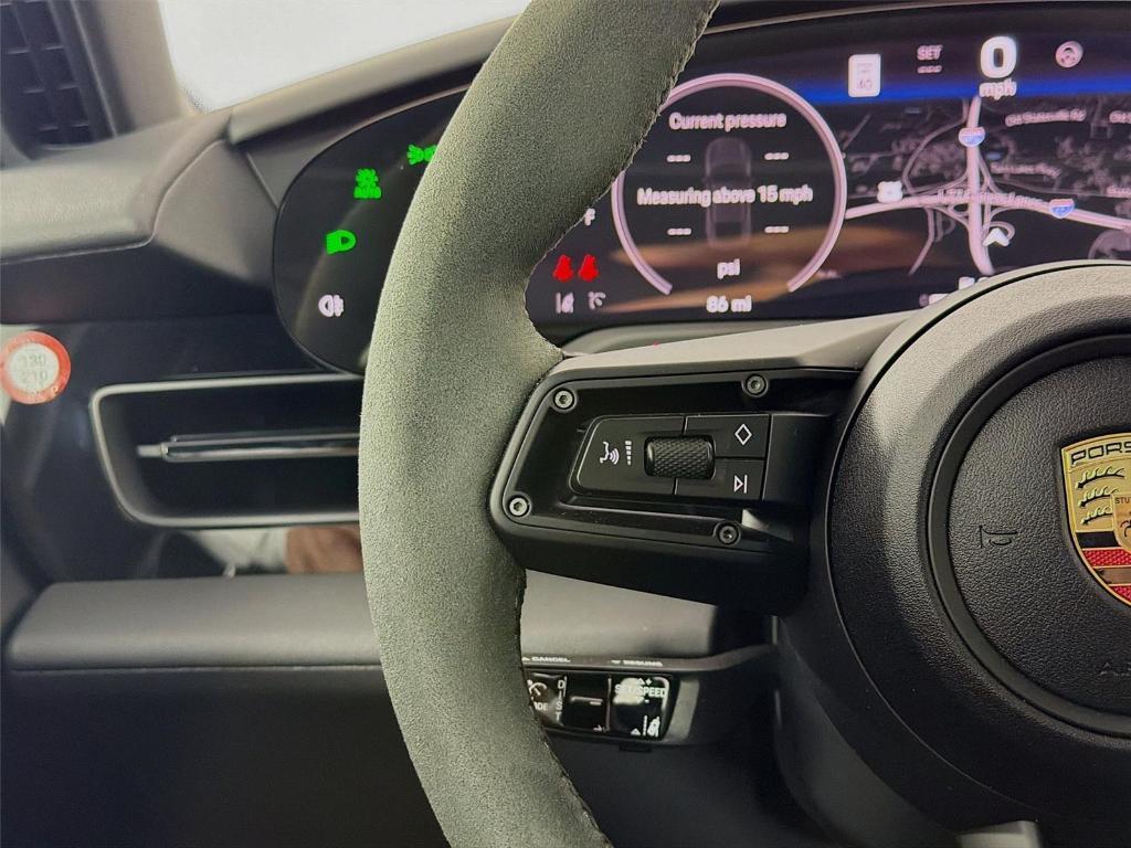 new 2025 Porsche Taycan car