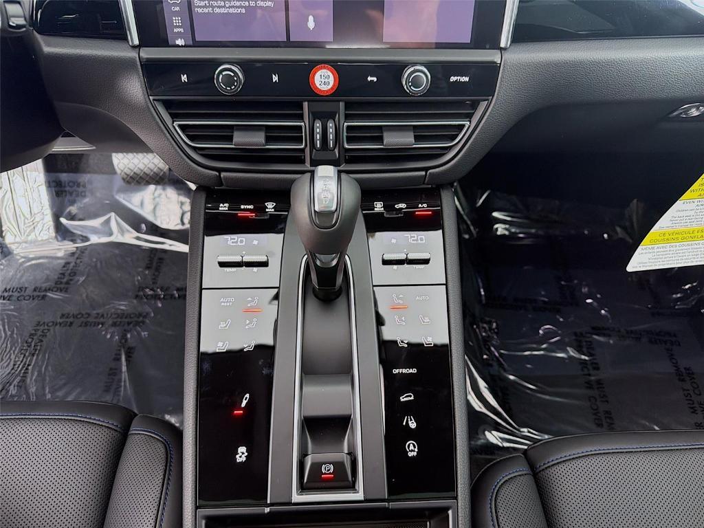 new 2026 Porsche Macan car