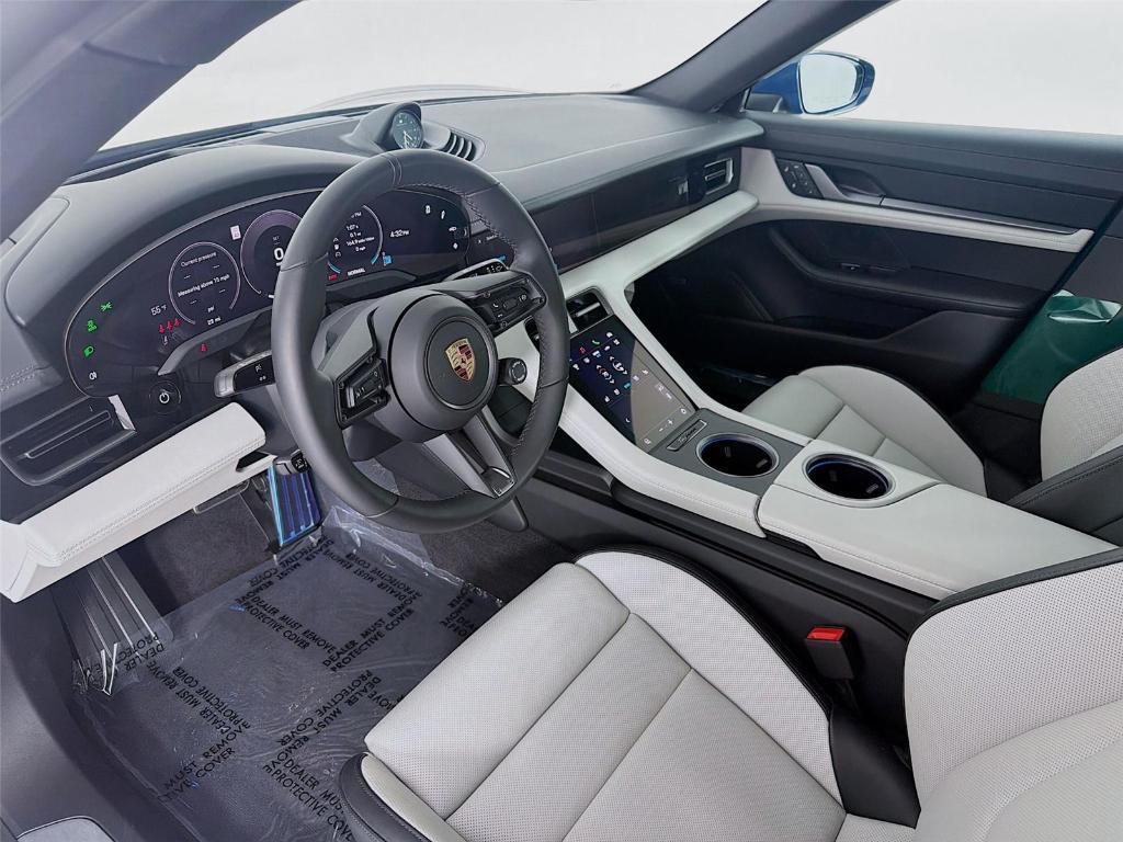 new 2025 Porsche Taycan car