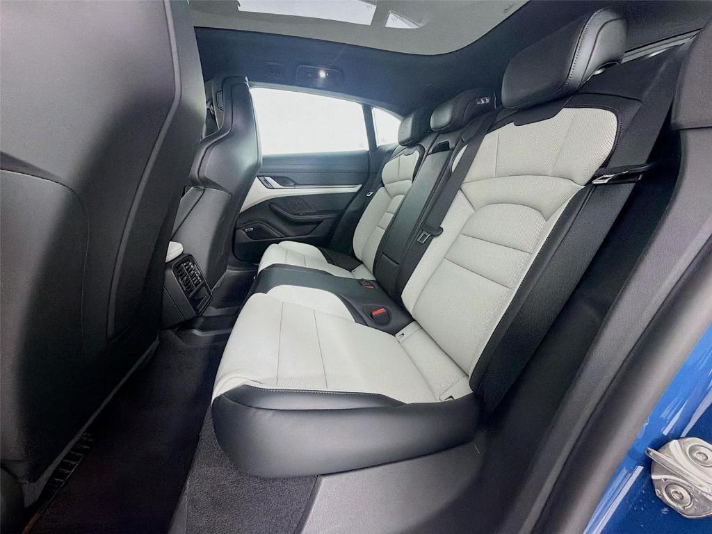 new 2025 Porsche Taycan car