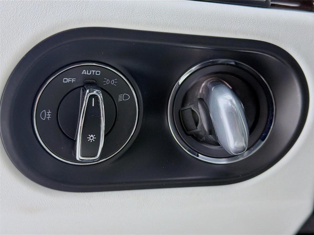 used 2022 Porsche Macan car, priced at $56,900