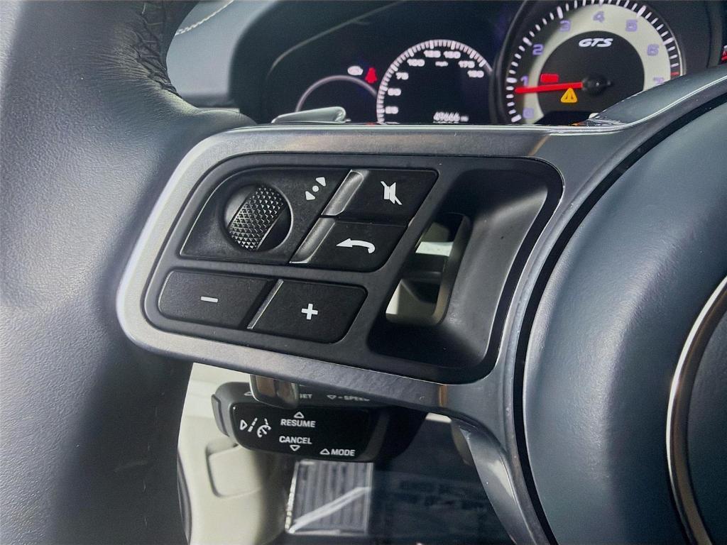 used 2023 Porsche Cayenne car, priced at $91,989