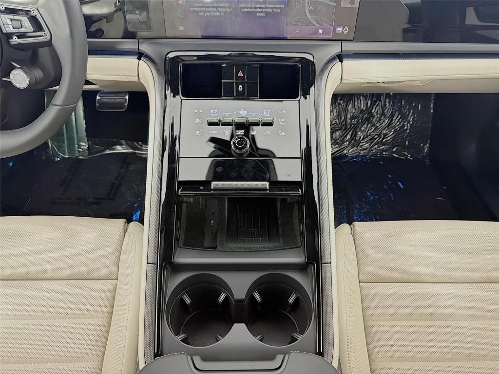 new 2026 Porsche Panamera car