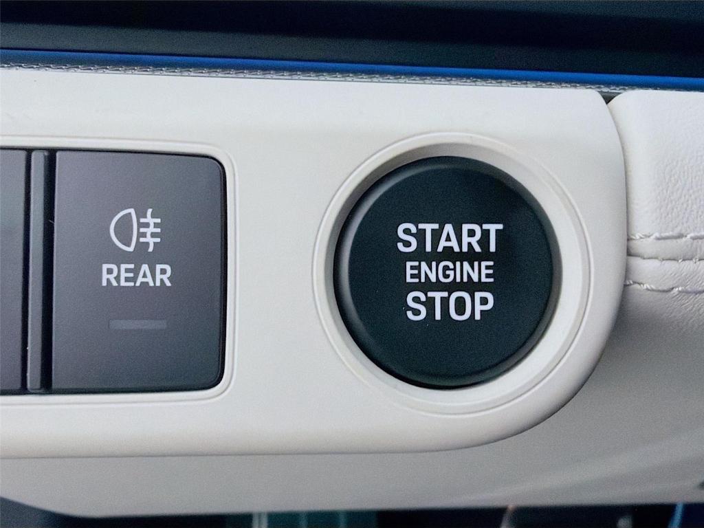 new 2026 Porsche Panamera car