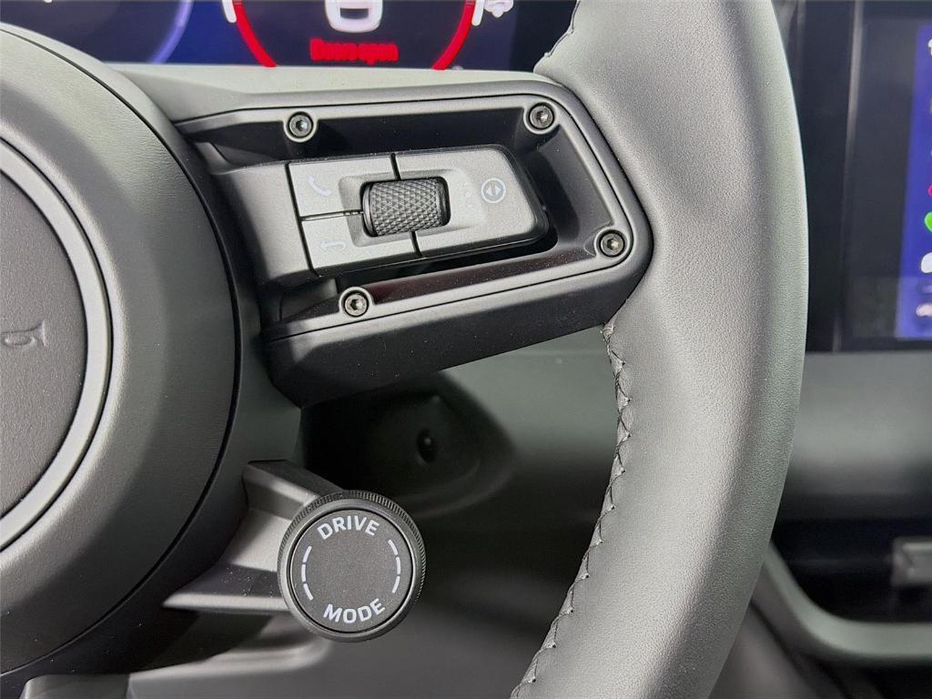 new 2025 Porsche Macan car