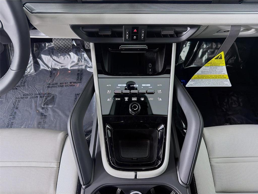 new 2026 Porsche Cayenne car