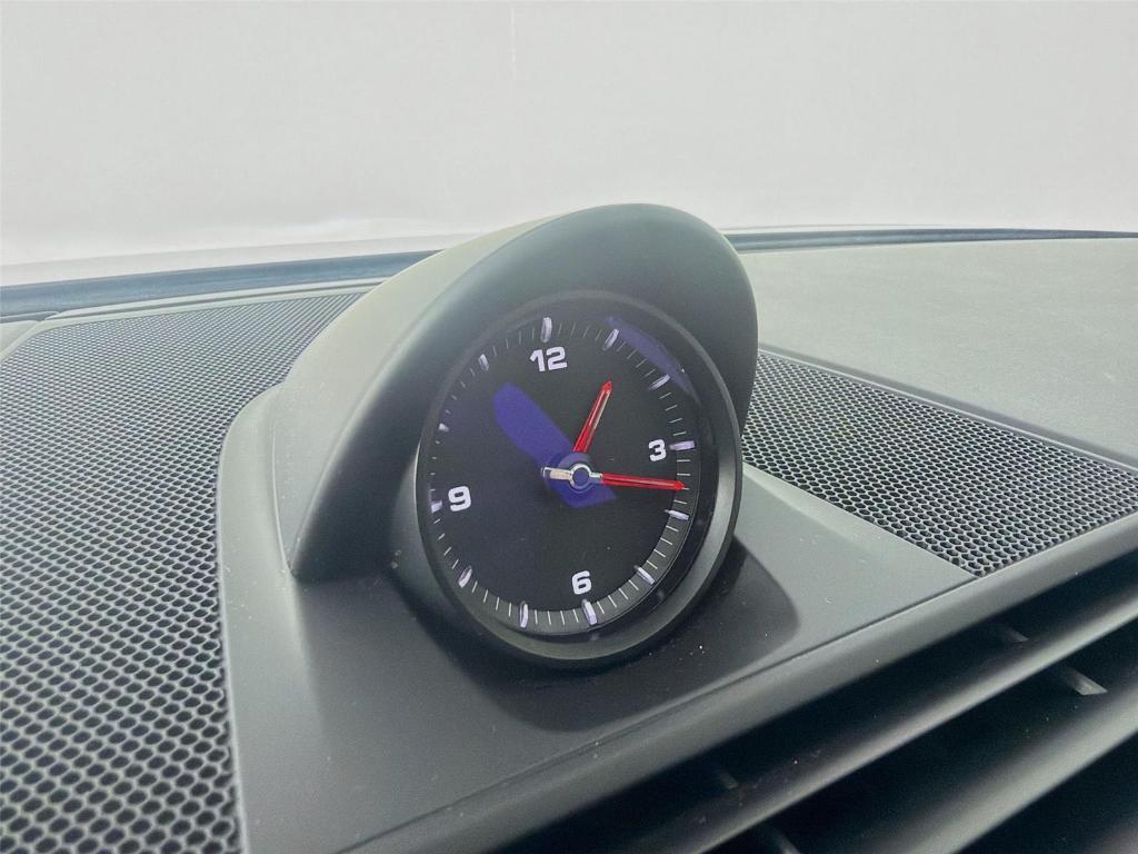 used 2023 Porsche Panamera car