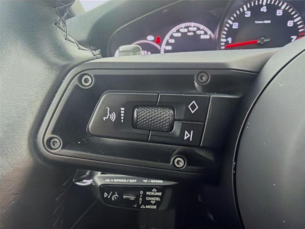 used 2023 Porsche Panamera car