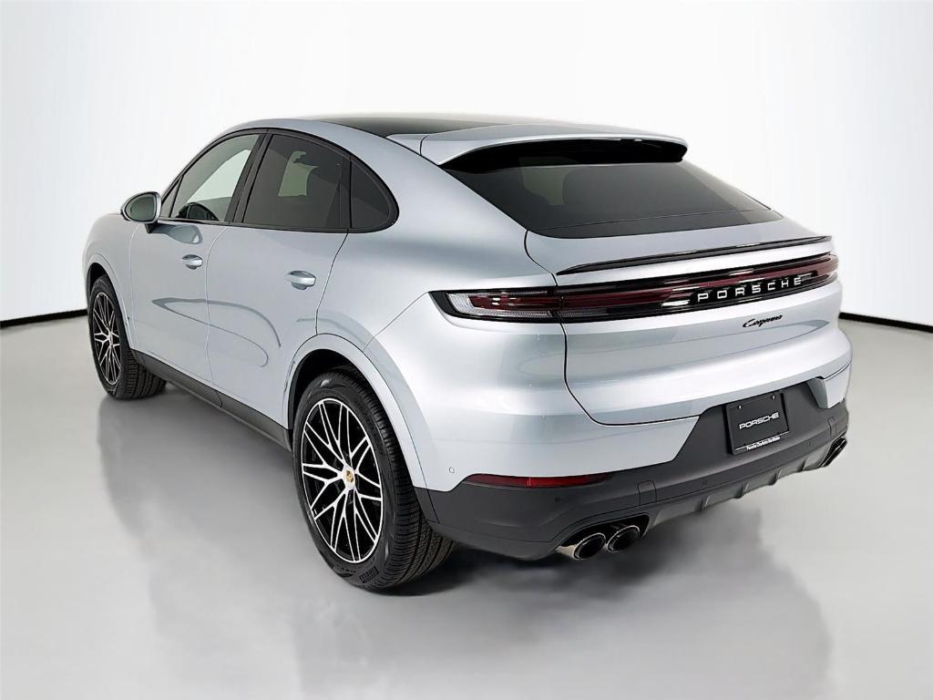 new 2025 Porsche Cayenne car