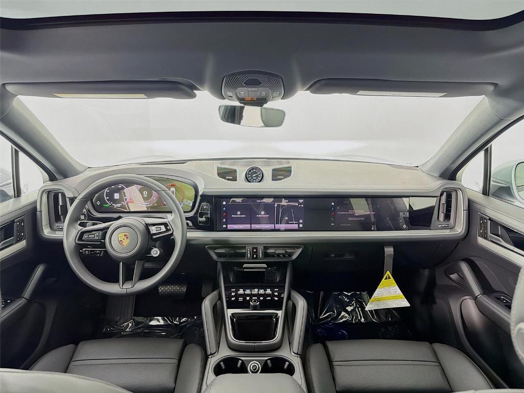 new 2025 Porsche Cayenne car