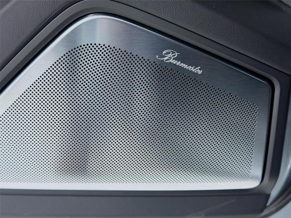 new 2025 Porsche Cayenne car