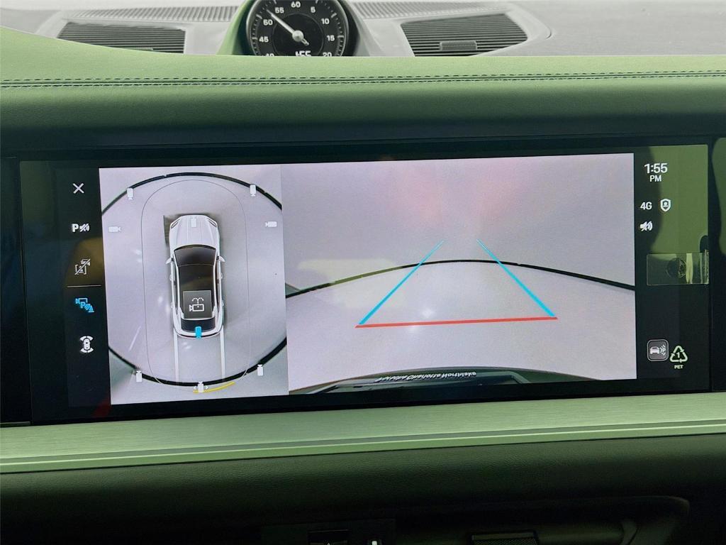 new 2025 Porsche Cayenne car